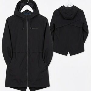 Like New Mountain Warehouse Black Hooded Raincoat- Sm/petfree